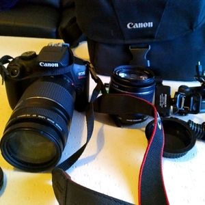 Professional Canon camera Rebel 1 7